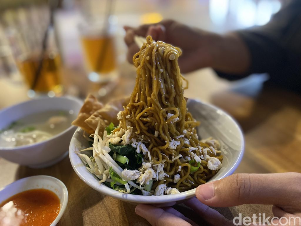Tenant kuliner di Transmart Kidcity