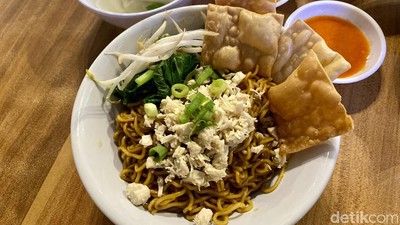 Di Transmart Kidcity Bintaro Bisa Jajan Ramen hingga Es Cendol Enak