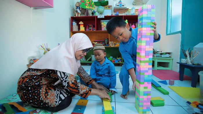 Sebanyak 25 PAUD di Kota Bogor, Jawa Barat, dicat ulang. Pengecatan itu dalam rangka memperingati Hari Anak Nasional 2023.