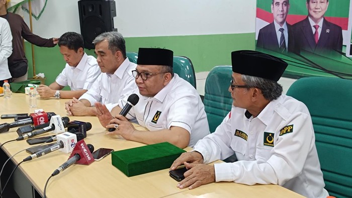 Sekjen Partai Bulan Bintang (PBB) Afriansyah Noor