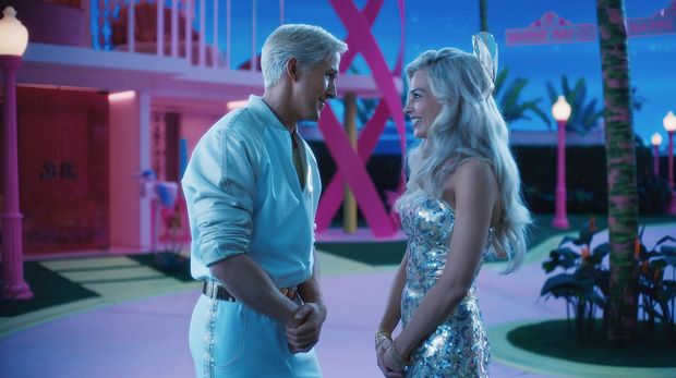 Cuplikan adegan di film Barbie (2023).