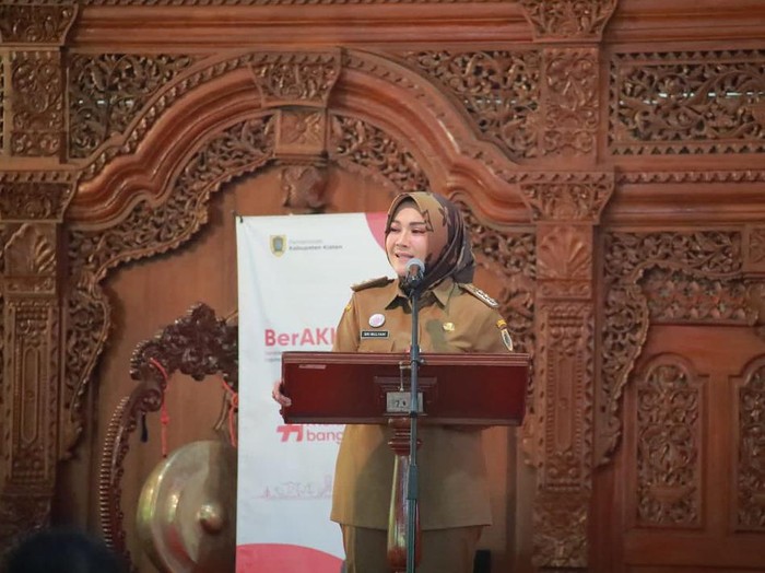 Bupati Klaten Sri Mulyani membuka Rakorlak Triwulan Kedua tahun 2023