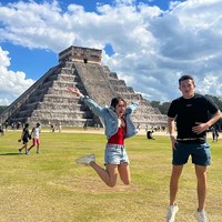Kekompakan Cinta dan Arya pun terlihat dari foto-foto yang diunggah di Instagram. Seperti pada foto yang diposting pada bulan Februari ini saat keduanya berlibur ke Meksiko. Foto: dok. Instagram/@claurakiehl