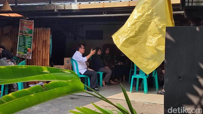 Suasana rumah duka korban perampokan, Jalan Tlogo Putih, Semarang, Senin (24/7/2023).