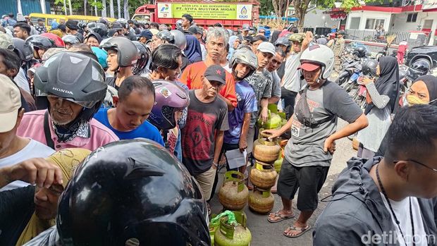 elpiji langka di banyuwangi