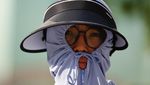 Facekinis Jadi Tren Baru Warga China Gegara Panas Menggila