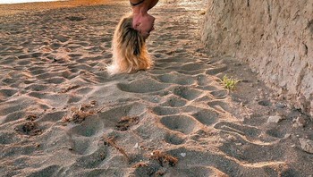 Mau berpose begini di pagi ini? Foto: Boredpanda