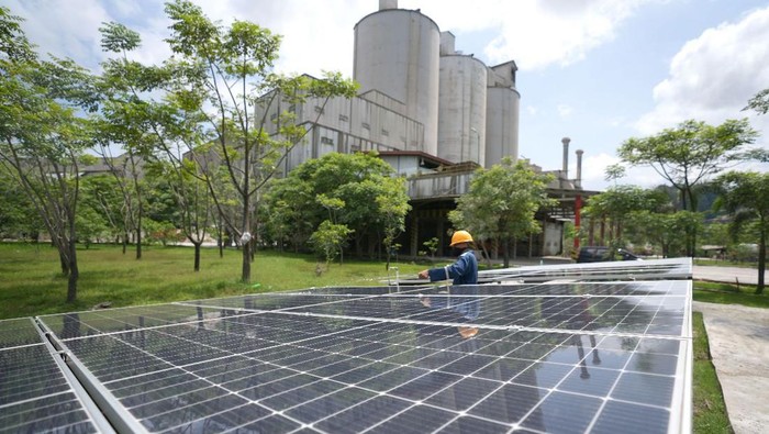 PT Semen Tonasa terpilih sebagai satu dari dua perusahaan di dunia yang memenangkan Award of Excellence in Energy Management dari Clean Energy Ministerial (CEM) pada ajang the 2023 CEM’s Energy Management Leadership Awards.