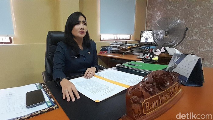 Kepala Dinas PPPA Sumsel Henny Yulianti.  (Candra Setia Budi/detikSumbagsel).