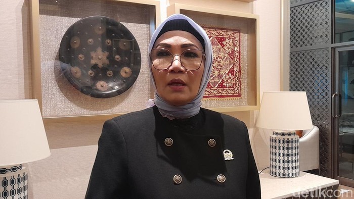 Ketua DPRD Sumsel Anita Noeringhati
