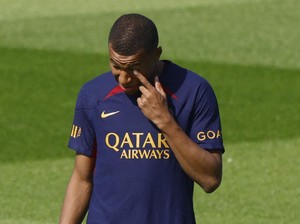 PSG Bersih-bersih Mbappe