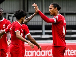 Hujan Gol, Liverpool Diimbangi Tim Divisi Dua Jerman 4-4
