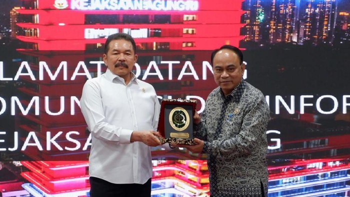 Menkominfo Budi Arie Setiadi dan Jaksa Agung ST Burhanuddin (dok. Ist)