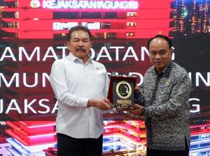 Jaksa Agung Sarankan Menkominfo Bentuk Satgas Percepatan Audit Proyek BTS