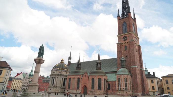 Menyusuri Kota Tua Stockholm Swedia A view of Riddarholmen Church in Stockholm, Sweden, July 16, 2023. REUTERS/Tom Little