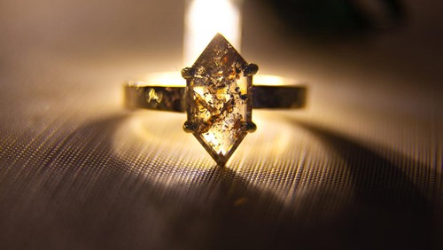 Model Cincin Tunangan Terbaru