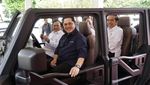 Momen Jokowi Naik Maung Dikawal Prabowo & Erick Thohir