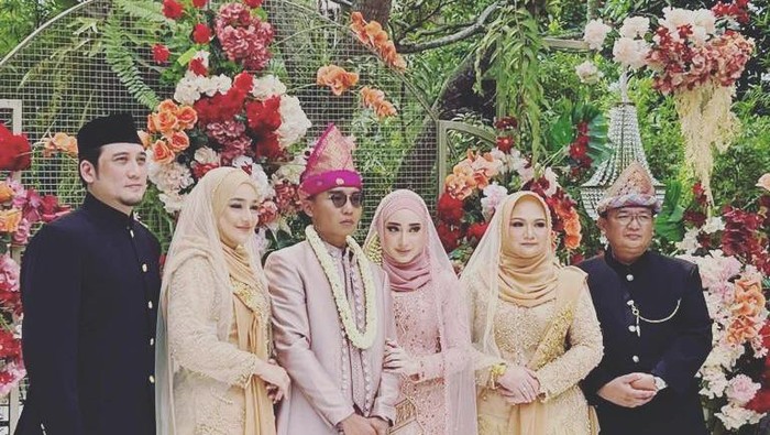 Pernikahan Tengku Syaira Anataya anak Cindy Fatikasari dan Tengku Firmansyah
