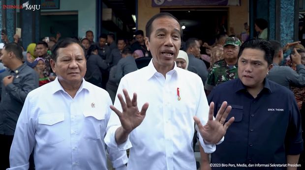 Presiden Joko Widodo melakukan kunjungan ke Pasar Bululawang, Kabupaten Malang, Senin (24/7/2023). (Tangkapan Layar Youtube Sekretariat Presiden)