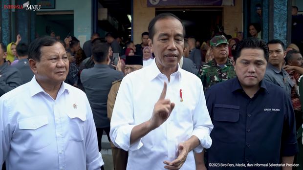 Presiden Joko Widodo melakukan kunjungan ke Pasar Bululawang, Kabupaten Malang, Senin (24/7/2023). (Tangkapan Layar Youtube Sekretariat Presiden)