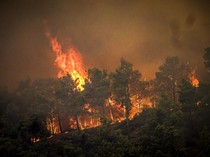 Penampakan Pulau Rhodes Yunani dari Satelit Usai Dilanda Kebakaran Hutan