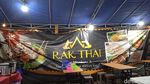 Aroy! Cicip Masakan Thailand Otentik di Warung Tenda yang Viral