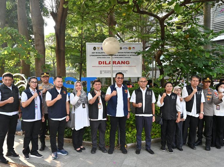 Potret Satgas BLBI Sita The East Tower Terkait Besan Setya Novanto