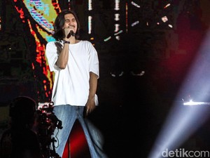Sederet Aktivitas Duta Sheila On 7 di Kampung: Main Voli-Ikut Ronda