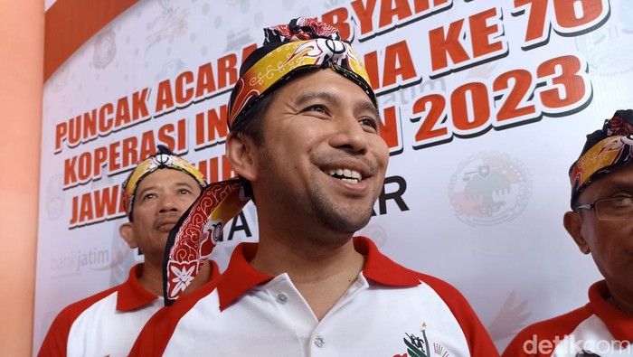 Wagub Jatim Emil Dardak di Blitar.