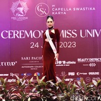 Shania Binti Mahir Hamdun dari Yogyakata termasuk 30 finalis Miss Universe Indonesia.⁣⁣⁣⁣⁣ Foto: Chelsea Olivia Daffa