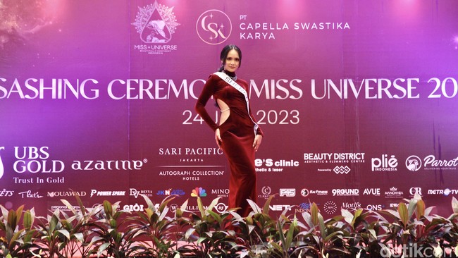 Wirda Sheren Regina Simamora merupakan wakil Kalimantan Selatan di Miss Universe Indonesia 2023 Foto: Chelsea Olivia Daffa