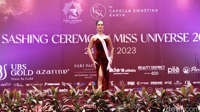 Vina Anggi Sitorus dari Sumatera Utara. Finalis Miss Universe Indonesia 2023 ini merupakan seorang sustainable entrepreneur. Foto: Chelsea Olivia Daffa