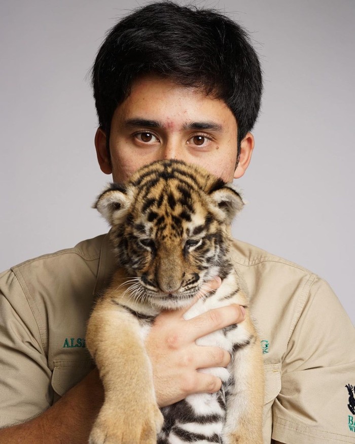 Alshad Ahmad dan anak harimaunya.