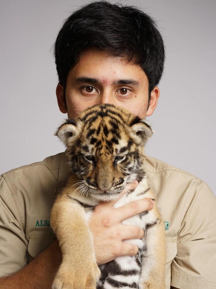 Alshad Ahmad Alshad Ahmad dan anak harimaunya.