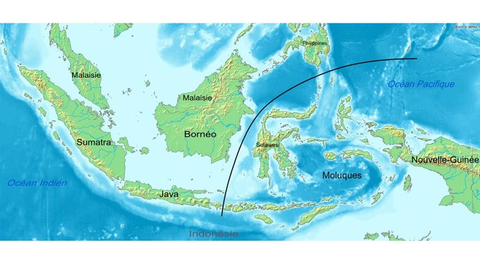garis wallace/wallace line yg membelah indonesia
