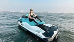 5 Gaya Ghea Youbi Main Jetski, Awalnya Tertarik Motor Trail