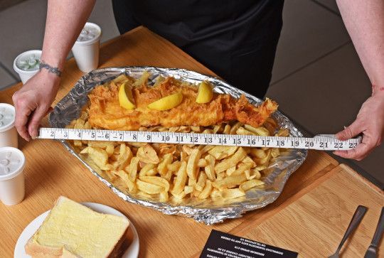 Gokil! 5 Tantangan Makan Ini Sajikan Makanan Seberat Belasan Kg