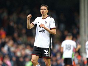 Diincar Liverpool, Gelandang Fulham Ini Malah Cedera