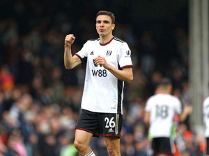 Diincar Liverpool, Gelandang Fulham Ini Malah Cedera