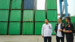 Kamrussamad Tinjau Terminal Peti Kemas Pelabuhan Tanjung Priok