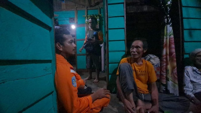Lansia yang hilang di hutan lindung di Bangka akhirnya ditemukan.