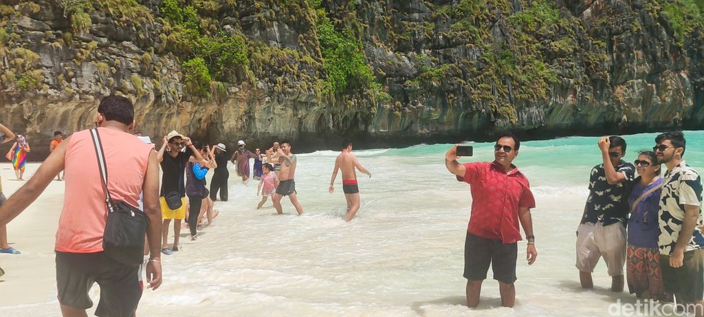 Maya Bay