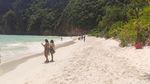 Instagram Vs Reality, Begini Wajah Asli Maya Bay di Mata Turis