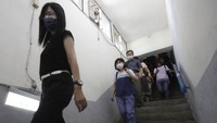 Ibu kota Taipei memiliki lebih dari 4.600 tempat penampungan yang dapat menampung sekitar 12 juta orang, lebih dari empat kali populasinya.  