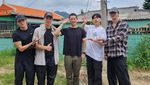 Potret Joohoney Wajib Militer Diantar Member MONSTA X