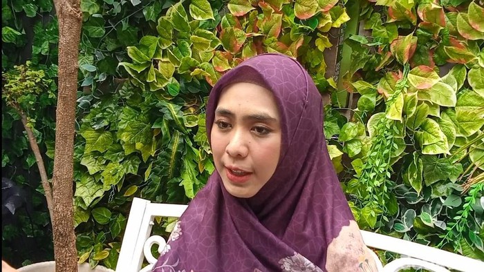 Oki Setiana Dewi