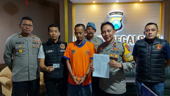 Oknum pegawai Dindik Surabaya melakukan penipuan dengan modus janji loloskan siswa masuk SMP Negeri tanpa ikut PPDB