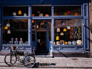 Outlet Adalah: Arti, Contoh, dan Ciri-ciri Potensinya dalam Bisnis