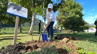 Kegiatan yang dilangsungkan di Hulu Sungai Ciliwung, Bogor, Jawa Barat (21/7), merupakan sebuah inisiatif dari Astra Financial bersama 14 unit bisnisnya, termasuk Bank Jasa Jakarta untuk menjaga kelestarian lingkungan sehingga dapat diwariskan kepada generasi yang akan datang. Aksi ini sebagai upaya menciptakan lingkungan yang berkelanjutan dengan penurunan gas rumah kaca di udara.