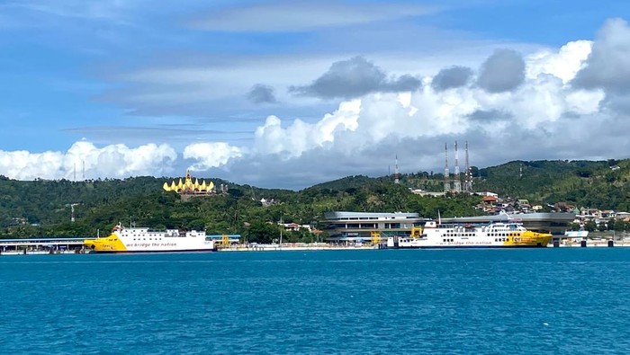 PT ASDP Indonesia Ferry (Persero) terus meningkatkan fasilitas dan layanan di Kawasan Terpadu Bakauheni Harbour City (BHC).